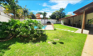 Bourgainville Condominium - Family residence